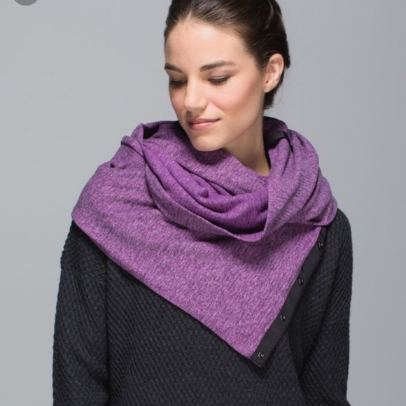 lululemon athletica Accessories - Lululemon Vinyasa Scarf *Rulu